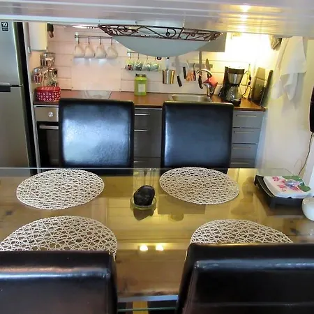 Tampere, , Naesijaerven Rannalla Apartman
